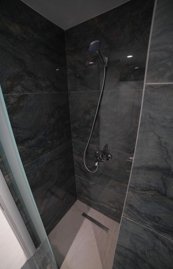 City Glow Apartments Sarandë Eksteriør bilde