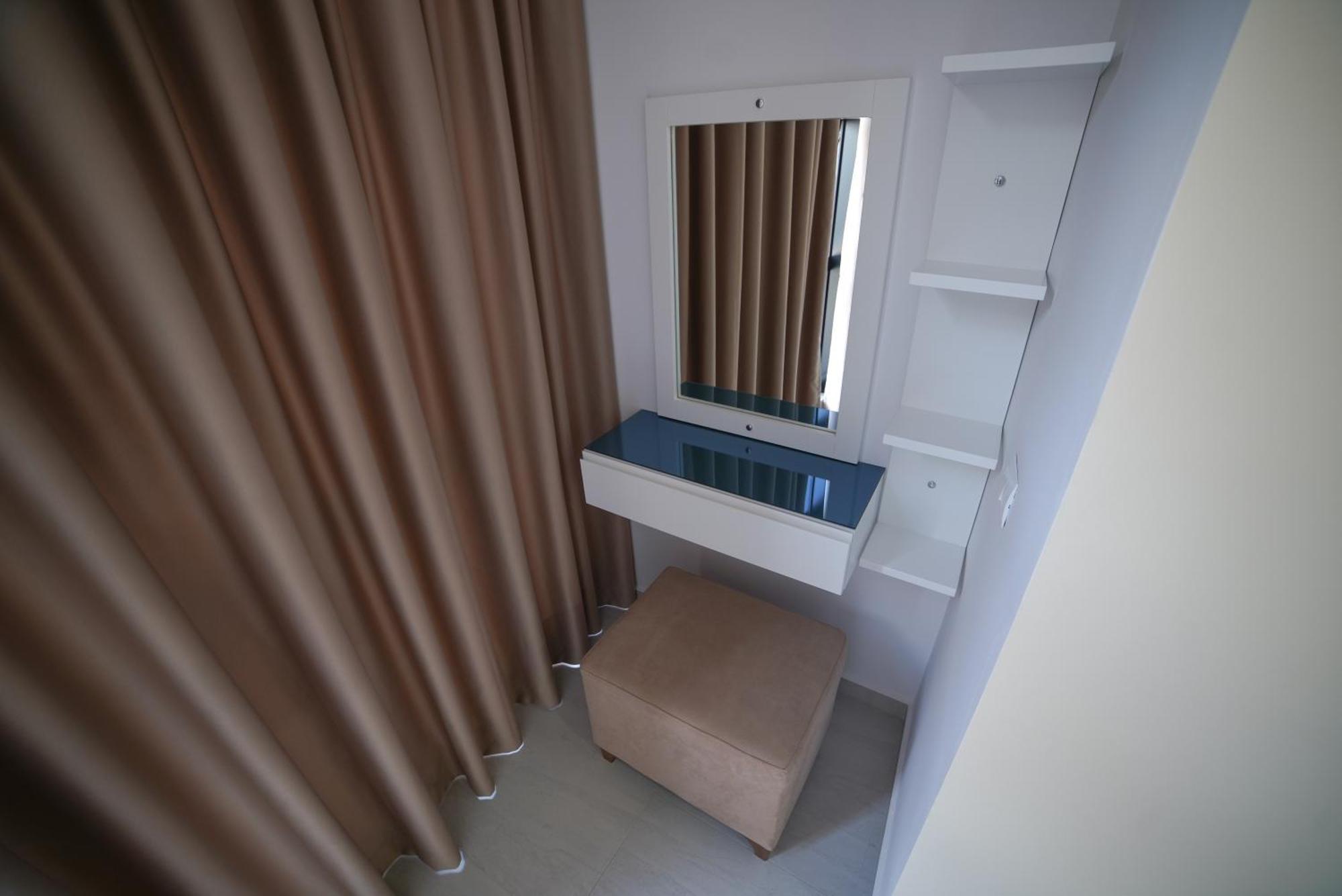 City Glow Apartments Sarandë Eksteriør bilde