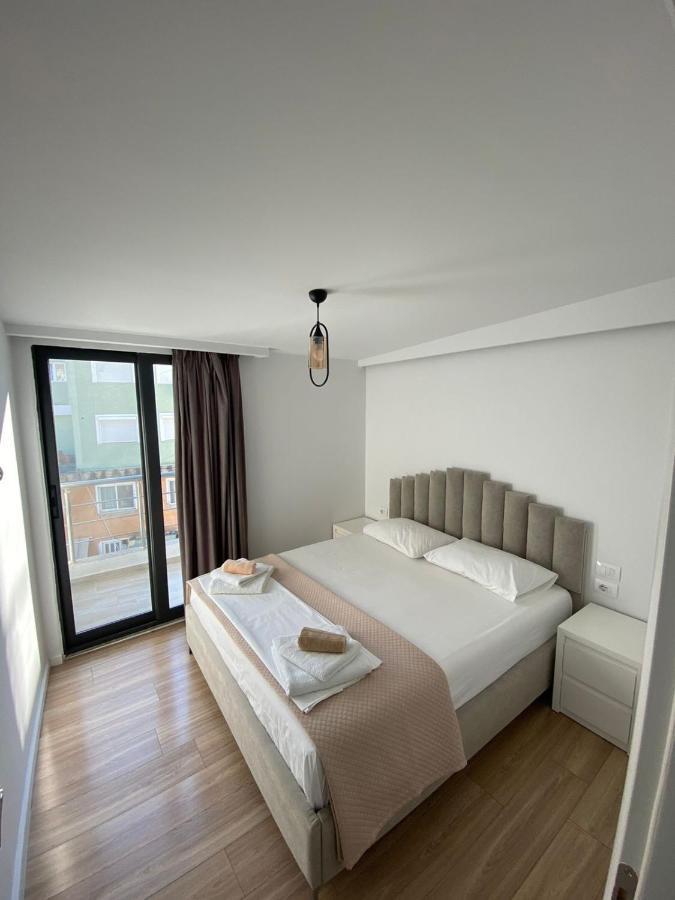 City Glow Apartments Sarandë Eksteriør bilde